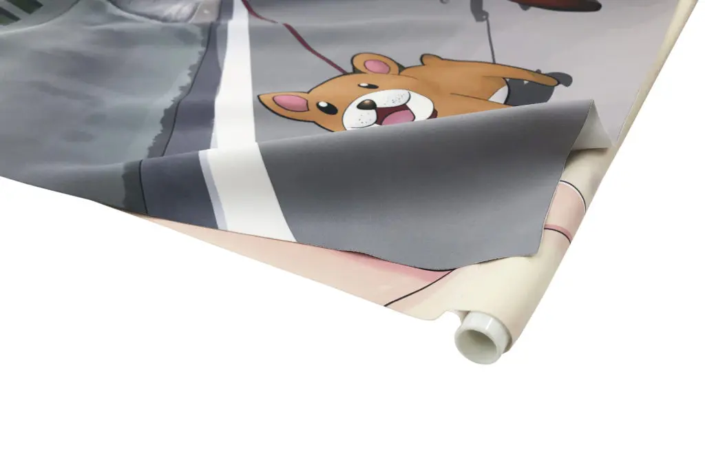 めくれるタペストリー