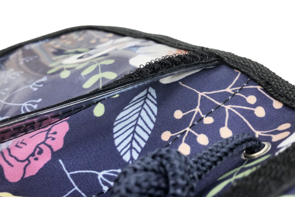 チケットホルダー（マチありタイプ）